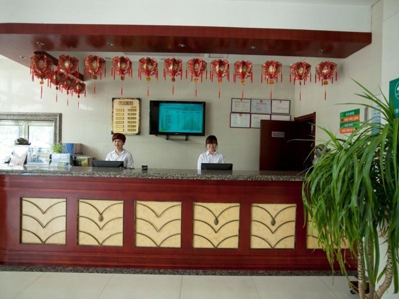 Greentree Inn Shandong Rizhao East Haiqu Road Business Hotel Екстер'єр фото