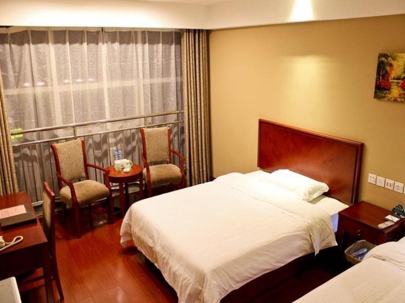 Greentree Inn Shandong Rizhao East Haiqu Road Business Hotel Екстер'єр фото