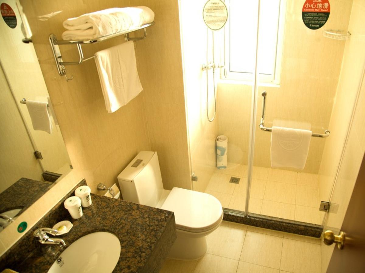 Greentree Inn Shandong Rizhao East Haiqu Road Business Hotel Екстер'єр фото